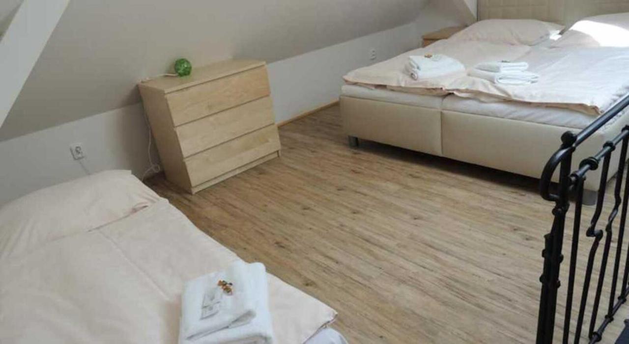 Hotel Hospodarsky Dvur Bohuslavice Telč Eksteriør billede